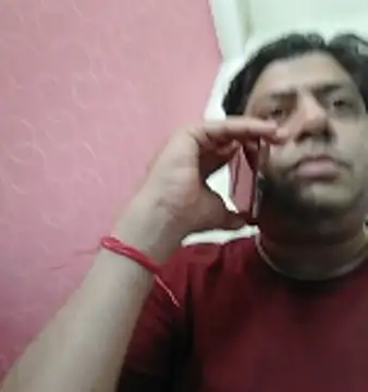 Snapshot of Love40777 chatting on May 5, 2026, 8:39 am Love40777 online show from May 5, 2026, 8:39 am