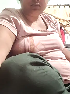 Mmm143 online show from June 29, 2026, 1:01 am