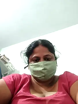 Snapshot of Mmm143 chatting on October 24, 2025, 6:23 am Mmm143 online show from October 24, 2025, 6:23 am