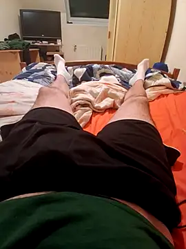 onsamuse62 online show from September 22, 2025, 9:43 pm