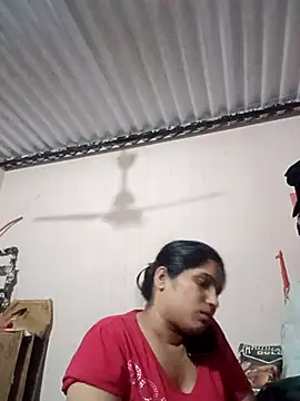 aliya-jaan71 online show from October 9, 2025, 6:52 pm