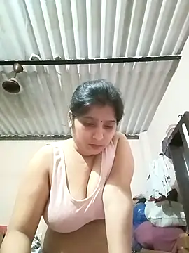 Snapshot of aliya-jaan71 chatting on May 7, 2026, 8:56 pm aliya-jaan71 online show from May 7, 2026, 8:56 pm