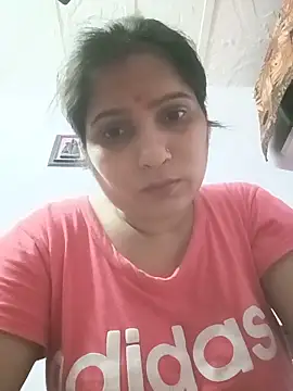 Snapshot of aliya-jaan71 chatting on May 20, 2026, 8:17 pm aliya-jaan71 online show from May 20, 2026, 8:17 pm