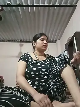 Snapshot of aliya-jaan71 chatting on May 31, 2026, 4:35 pm aliya-jaan71 online show from May 31, 2026, 4:35 pm