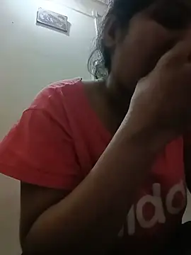 Snapshot of aliya-jaan71 chatting on May 21, 2026, 9:06 am aliya-jaan71 online show from May 21, 2026, 9:06 am