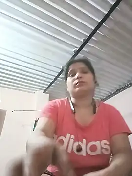 Snapshot of aliya-jaan71 chatting on June 2, 2026, 7:14 pm aliya-jaan71 online show from June 2, 2026, 7:14 pm