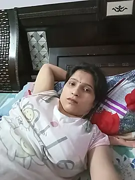 Snapshot of aliya-jaan71 chatting on August 1, 2026, 9:24 pm aliya-jaan71 online show from August 1, 2026, 9:24 pm