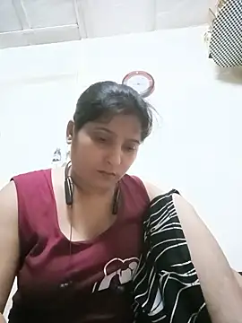 Snapshot of aliya-jaan71 chatting on June 12, 2026, 3:54 pm aliya-jaan71 online show from June 12, 2026, 3:54 pm