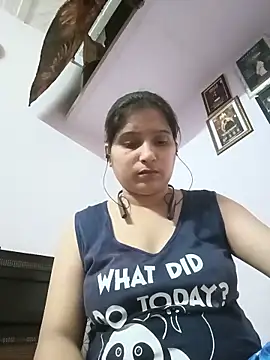 Snapshot of aliya-jaan71 chatting on June 30, 2026, 5:13 pm aliya-jaan71 online show from June 30, 2026, 5:13 pm