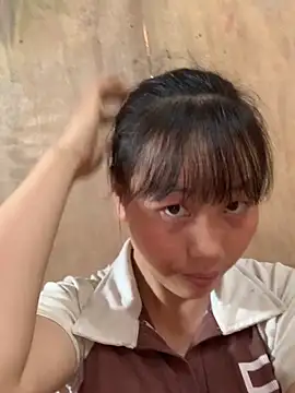 huong-18 online show from October 20, 2025, 4:25 am