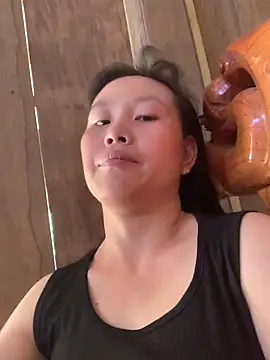 huong-18 online show from October 17, 2025, 7:55 am