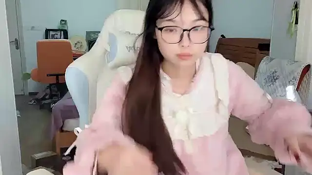 Akong11 online show from January 7, 2026, 3:11 am