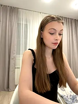 Snapshot of FriendlyFire_18 chatting on November 8, 2025, 8:01 pm FriendlyFire 18 online show from November 8, 2025, 8:01 pm