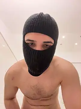 derficker0606 online show from February 21, 2026, 11:18 pm