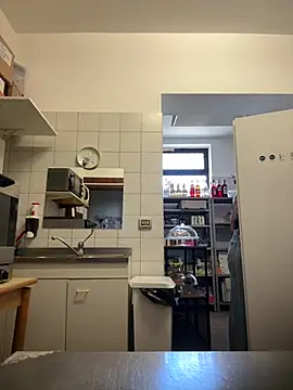 Snapshot of ainaht chatting on June 5, 2026, 6:52 am ainaht online show from June 5, 2026, 6:52 am