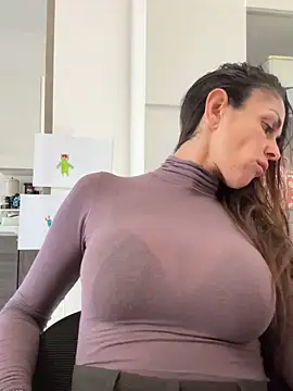 ainaht online show from February 7, 2026, 2:25 pm