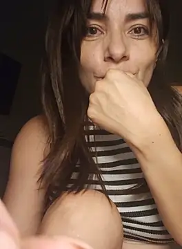Mila-sexy online show from September 25, 2025, 5:02 am