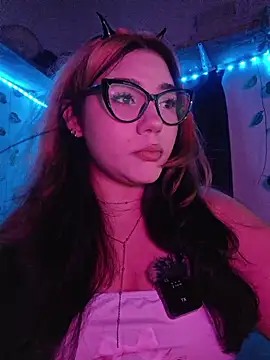 Snapshot of MegXo chatting on February 27, 2026, 6:24 am MegXo online show from February 27, 2026, 6:24 am