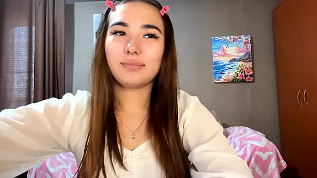 Snapshot of BahaiHeaven chatting on October 22, 2025, 8:03 am BahaiHeaven online show from October 22, 2025, 8:03 am