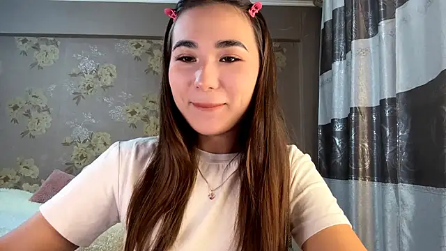 Snapshot of BahaiHeaven chatting on November 8, 2025, 11:03 am BahaiHeaven online show from November 8, 2025, 11:03 am