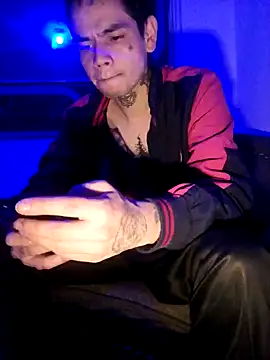 Snapshot of MASTER_LEVIATAN_ chatting on December 19, 2025, 2:59 am MASTER LEVIATAN online show from December 19, 2025, 2:59 am