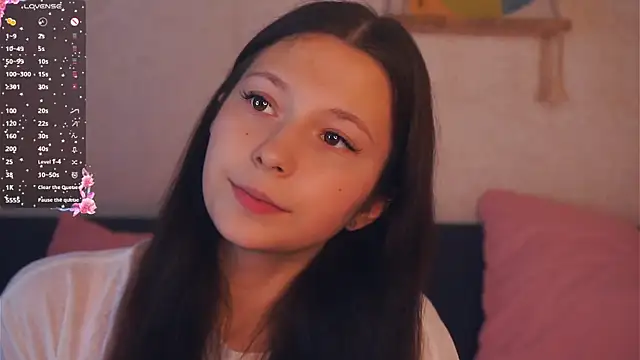 Snapshot of GabrielleLynchard chatting on October 27, 2025, 7:15 pm GabrielleLynchard online show from October 27, 2025, 7:15 pm