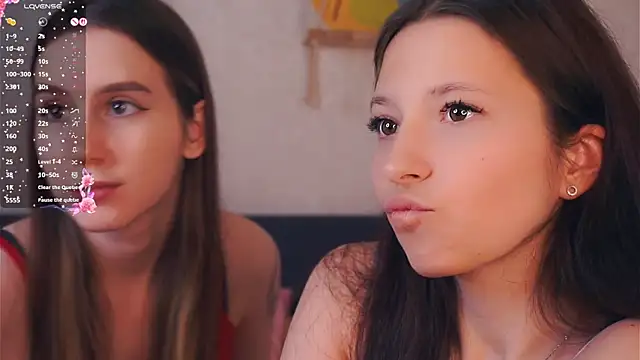 Snapshot of GabrielleLynchard chatting on November 8, 2025, 7:50 pm GabrielleLynchard online show from November 8, 2025, 7:50 pm