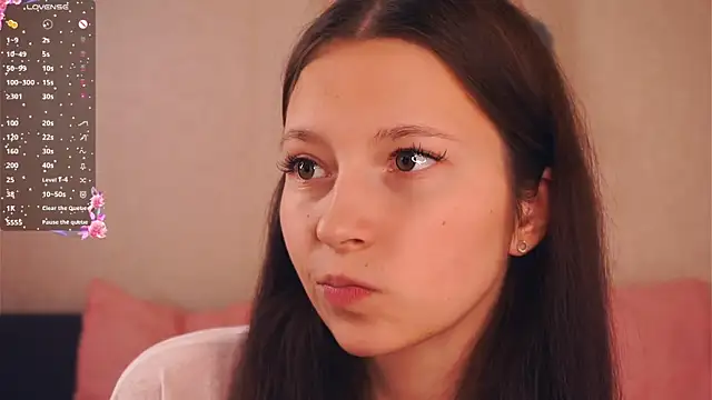 Snapshot of GabrielleLynchard chatting on October 28, 2025, 8:08 pm GabrielleLynchard online show from October 28, 2025, 8:08 pm