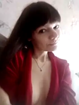 Snapshot of AliceSwan1122 chatting on March 10, 2026, 10:52 am AliceSwan1122 online show from March 10, 2026, 10:52 am