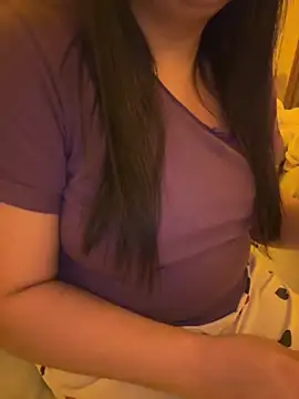 Soinanai2 online show from October 26, 2025, 9:37 pm