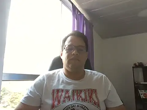 Alpha-Bear online show from September 27, 2025, 5:08 pm