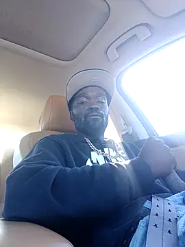 Snapshot of ChocolatebbC4u chatting on October 22, 2025, 3:11 pm ChocolatebbC4u online show from October 22, 2025, 3:11 pm