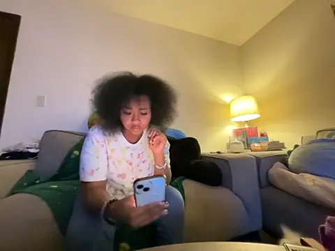 Snapshot of GoddessFatPuss chatting on October 30, 2025, 4:33 am GoddessFatPuss online show from October 30, 2025, 4:33 am