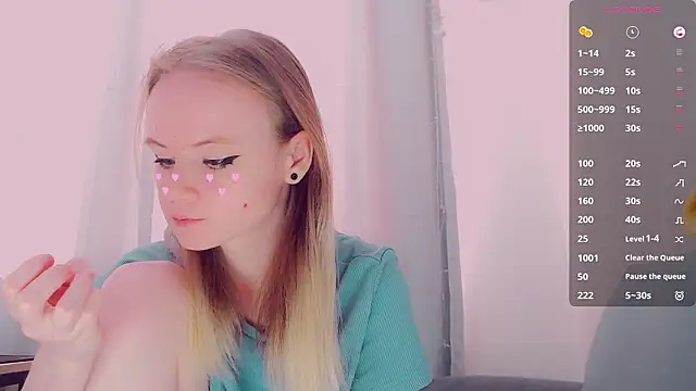 AliceNya cute online show from March 23, 2026, 6:13 am