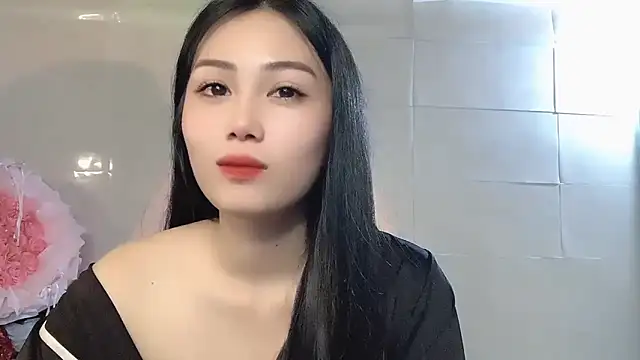 Snapshot of Lyly4757 chatting on October 30, 2025, 1:42 pm Lyly4757 online show from October 30, 2025, 1:42 pm