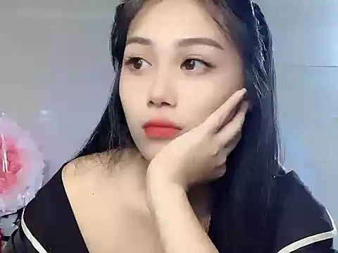 Snapshot of Lyly4757 chatting on November 7, 2025, 1:48 pm Lyly4757 online show from November 7, 2025, 1:48 pm