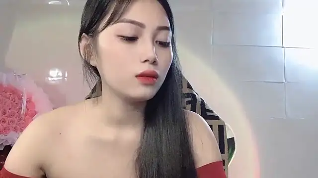 Snapshot of Lyly4757 chatting on November 2, 2025, 2:11 pm Lyly4757 online show from November 2, 2025, 2:11 pm