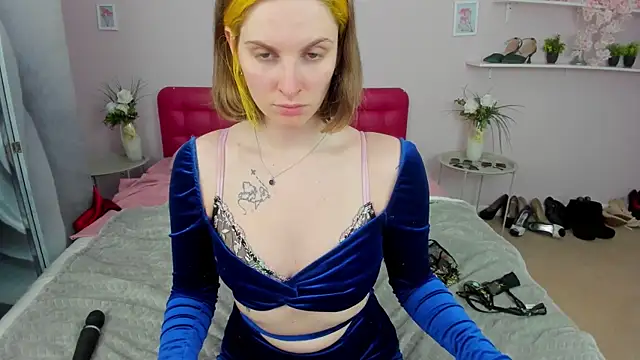 SabrinaRayX online show from April 22, 2026, 12:34 pm