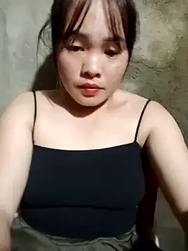 emilyzz online show from September 19, 2025, 1:15 pm