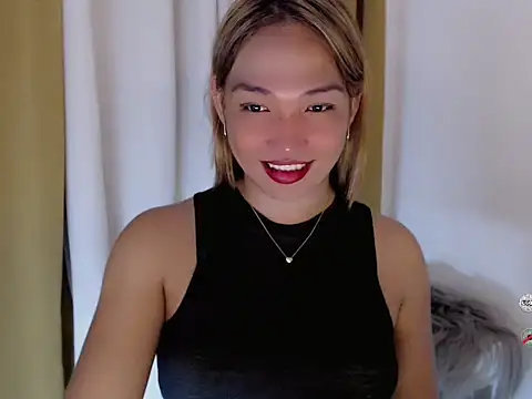 sollen-goddes online show from February 8, 2026, 6:49 pm