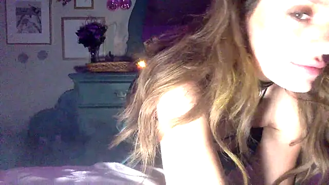 Texxaspearl online show from October 14, 2025, 8:59 am