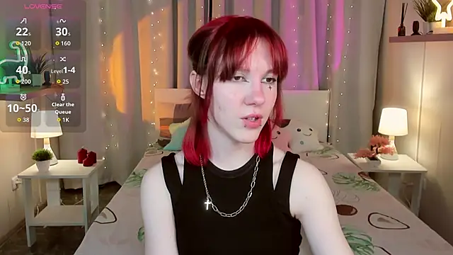 Snapshot of JessieRich chatting on November 28, 2025, 8:20 pm JessieRich online show from November 28, 2025, 8:20 pm