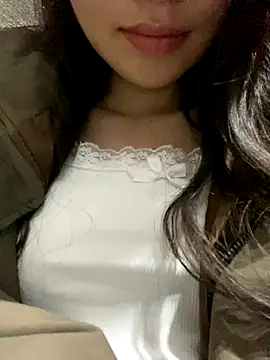 Bella sexy98 online show from December 14, 2025, 2:51 am