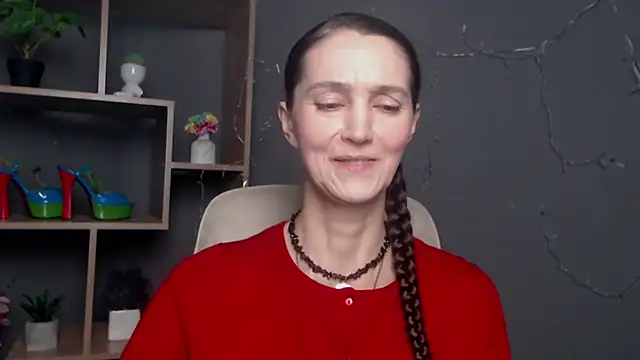 Snapshot of TayaFinch chatting on November 16, 2025, 1:16 pm TayaFinch online show from November 16, 2025, 1:16 pm