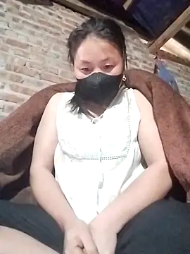 Emmyly 123 online show from February 4, 2026, 1:55 am