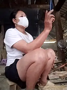 Emmyly 123 online show from January 15, 2026, 2:15 am