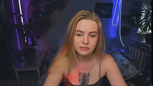 Alexa  Pears online show from September 25, 2025, 11:05 am