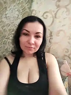 Mia24Blove online show from February 13, 2026, 8:47 am