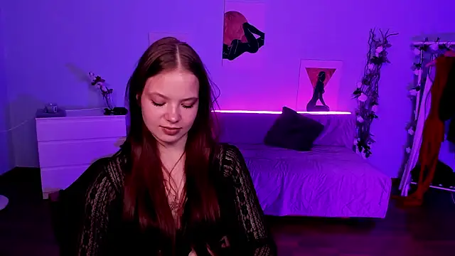Snapshot of BetsyKiss chatting on June 11, 2026, 5:10 pm BetsyKiss online show from June 11, 2026, 5:10 pm