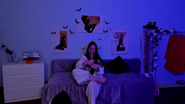 BetsyKiss online show from October 25, 2025, 5:13 pm